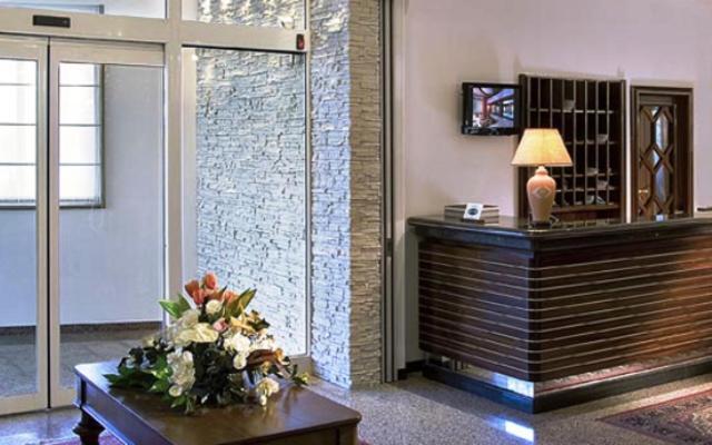 Hotel Lo Zodiaco Abano Terme Exterior photo