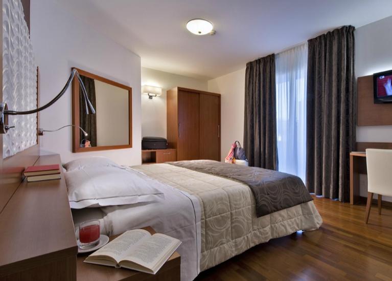 Hotel Lo Zodiaco Abano Terme Exterior photo