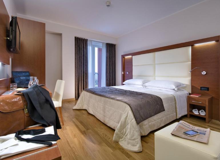Hotel Lo Zodiaco Abano Terme Exterior photo