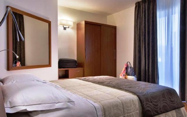 Hotel Lo Zodiaco Abano Terme Exterior photo